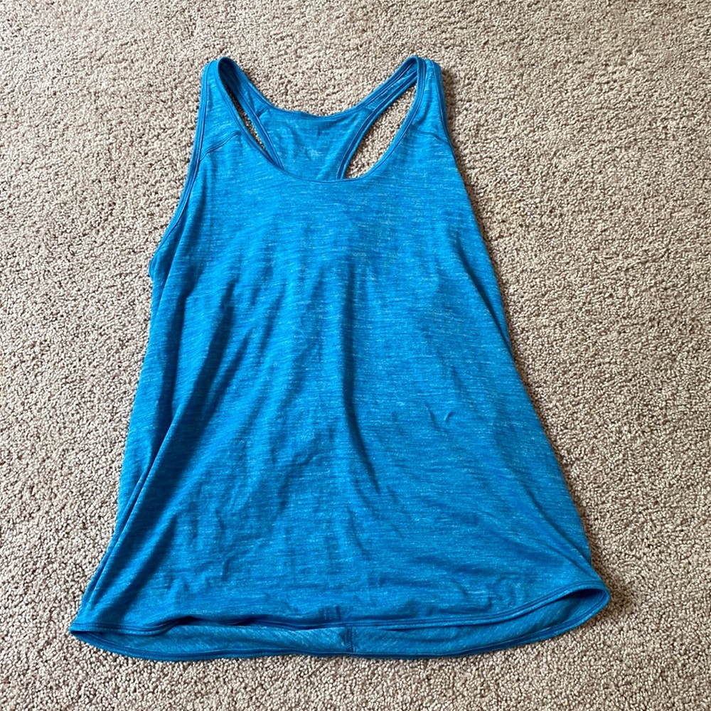 Lululemon tank size 8
